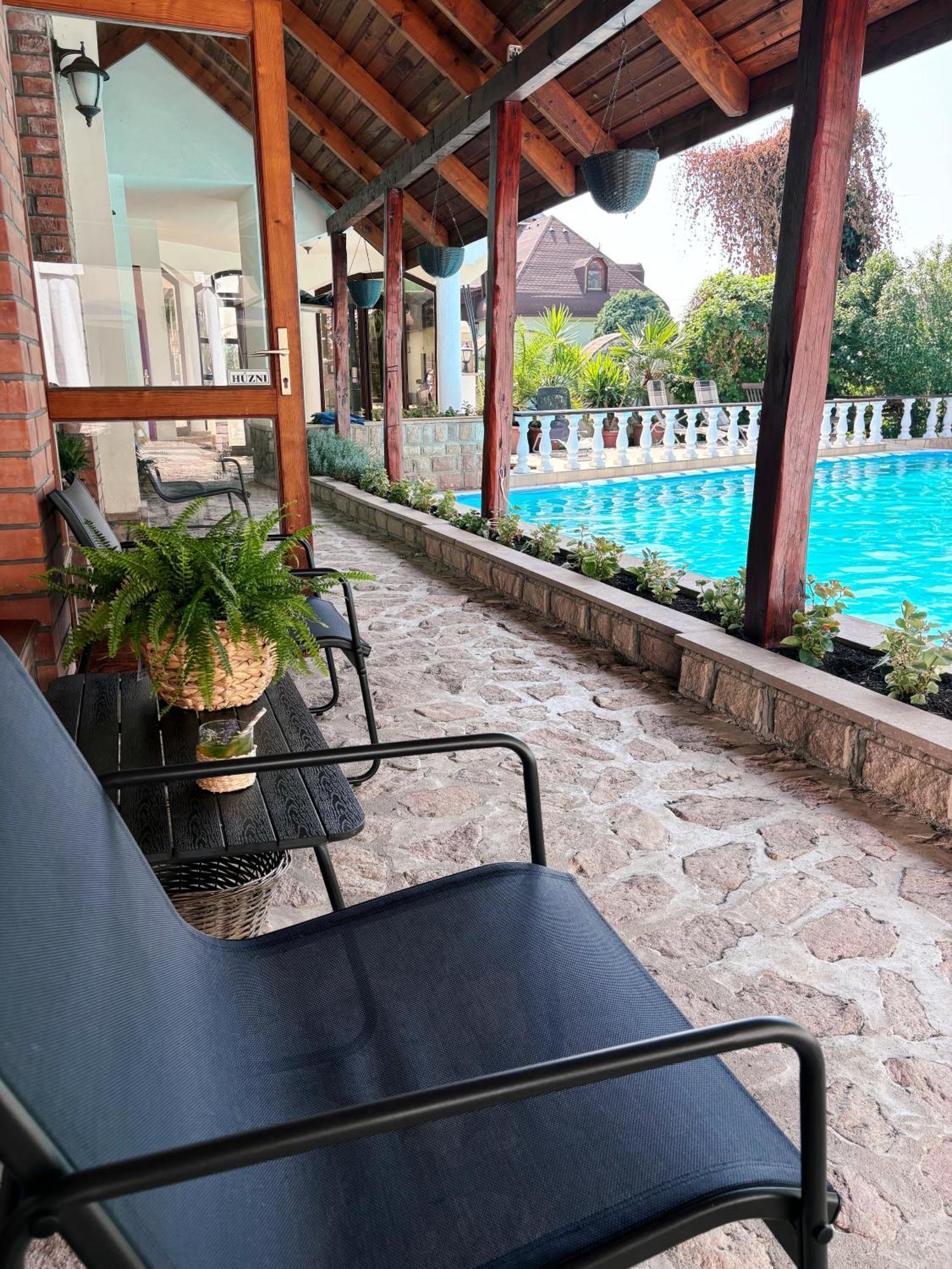 Levendula Resort Es Rendezvenykoezpont Богач Экстерьер фото
