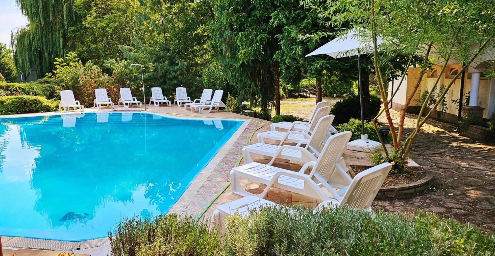 Levendula Resort Es Rendezvenykoezpont Богач Экстерьер фото